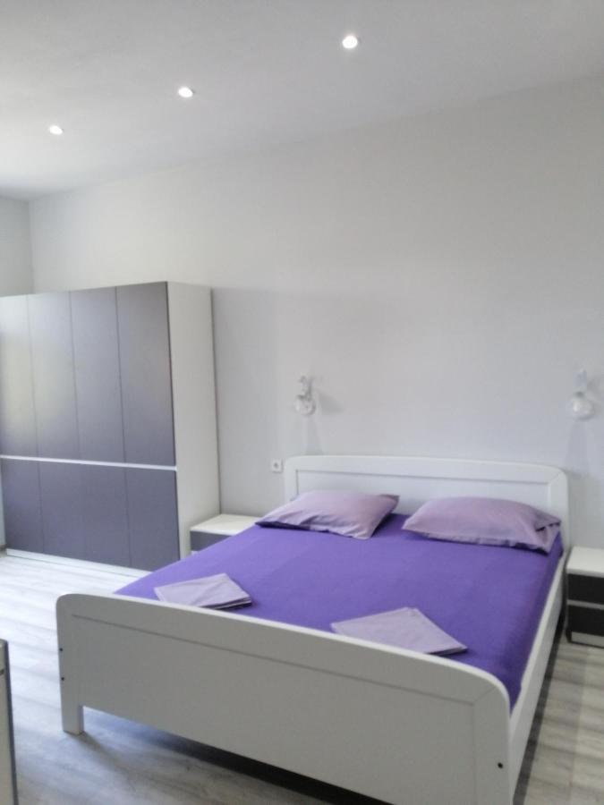 Apartman Antonija Pula Exterior foto